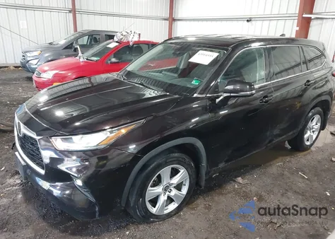2020 Toyota Highlander Le z USA, uszkodzony, nr VIN 5TDBZRBH0LS009482